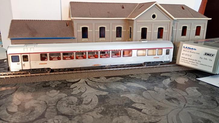 Sncb SNCF LS models 41013-2 TEE 69 Mistral, Hobby en Vrije tijd, Modeltreinen | H0, Wagon, Gelijkstroom, Overige merken, Ophalen of Verzenden