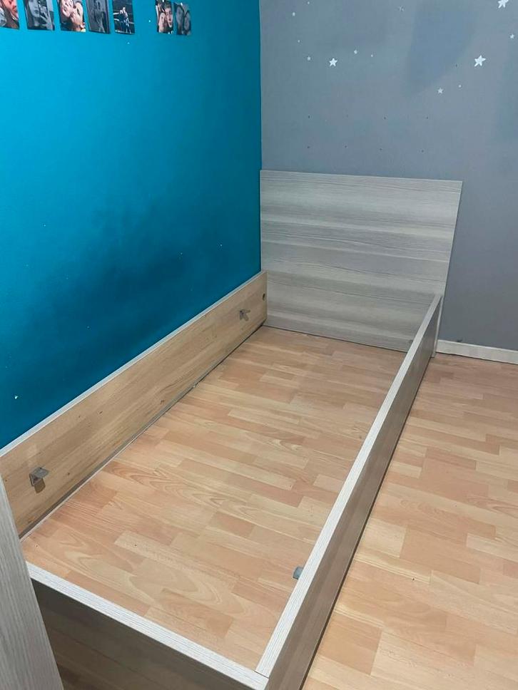 Chambre a coucher, Maison & Meubles, Chambre à coucher | Lits, Enlèvement