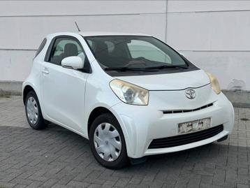 Toyota IQ 1.0i benzine weinig km’s ideale stadswagen