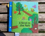Pop-up voelboekje ‘A stroll in the park’ Tiny Love, Ophalen, Zo goed als nieuw