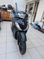 Honda sh 125cc, Ophalen of Verzenden, Zo goed als nieuw