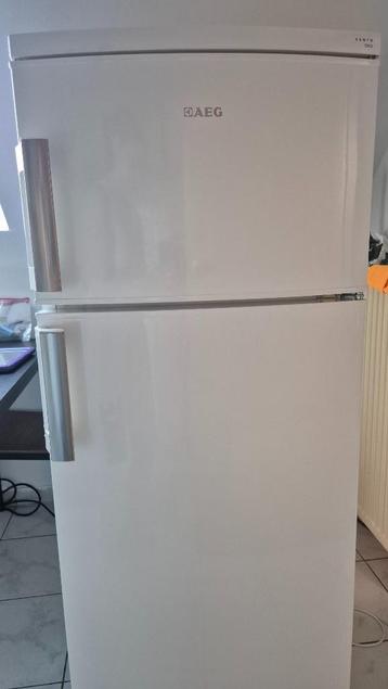 AEG koelkast met frigo, Elektronische apparatuur, Koelkasten en IJskasten, Ophalen, 150 tot 200 liter, Zo goed als nieuw, Energieklasse A of zuiniger