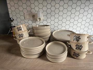 Servies set voor 6 personen 30-delig – in uitstekende staat beschikbaar voor biedingen