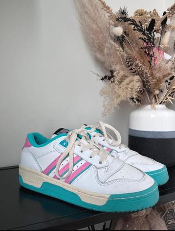 Adidas Rivalry Low Retro collection drop maat 38 beschikbaar voor biedingen