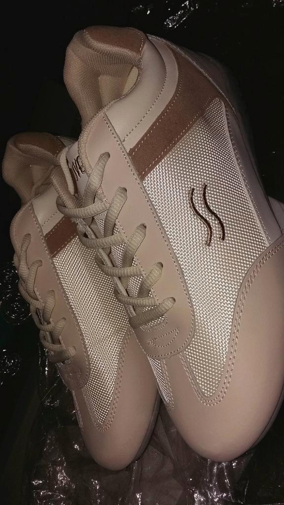 Basket orthopédique taille 37/38 neuf à saisir ️️️️️↙️, Kleding | Dames, Schoenen, Nieuw, Ophalen