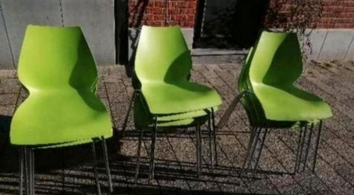✓ 8 x VICO MAGISTRETTI 1920-2006 Chaises MAUI KARTELL-2010, Huis en Inrichting, Stoelen, Gebruikt, Kunststof, Metaal, Overige materialen