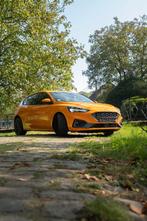 Ford Focus 2.3 ST 12M GARANTIE *CAMERA*NAVI*CARPLAY, Auto's, Ford, Leder en Stof, 180 g/km, Bedrijf, 5 deurs