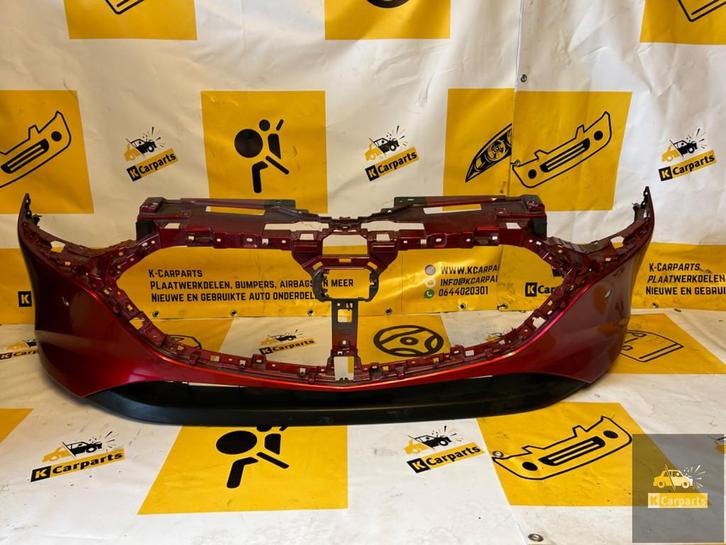 Voorbumper Mazda 3 IV Origineel Bumper PDC BCKN-50031 2018-, Auto-onderdelen, Carrosserie, Bumper, Mazda, Voor, Gebruikt