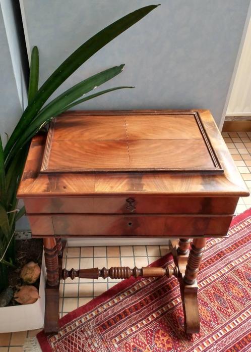 Travailleuse - Epoque 19è siècle - Acajou flammé, Huis en Inrichting, Woonaccessoires | Overige, Ophalen