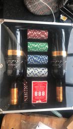 Set de tisonnier avec deux bouteilles de vin Buzet 2005, Enlèvement ou Envoi, Neuf