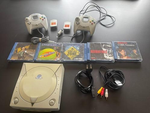 Dreamcast, Games en Spelcomputers, Spelcomputers | Sega, Gebruikt, Saturn of Dreamcast, Met 2 controllers, Met games, Ophalen of Verzenden