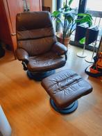 Vintage leder relax fauteuil + Ottoman, Huis en Inrichting, Fauteuils, Ophalen of Verzenden, Gebruikt, Leer