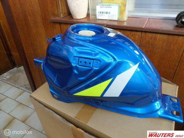 Benzinetank   SUZUKI gsxr-125, Motoren, Onderdelen | Suzuki, Gebruikt, Ophalen of Verzenden