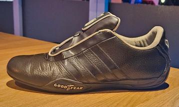 Splinternieuwe Adidas Goodyear te koop.  disponible aux enchères