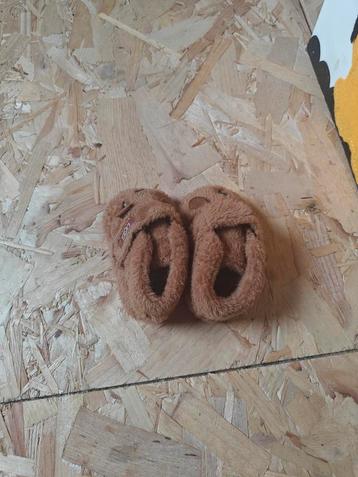 UGG  beschikbaar voor biedingen