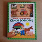Houten puzzel met boek: Op de boerderij, Ophalen of Verzenden, Minder dan 10 stukjes
