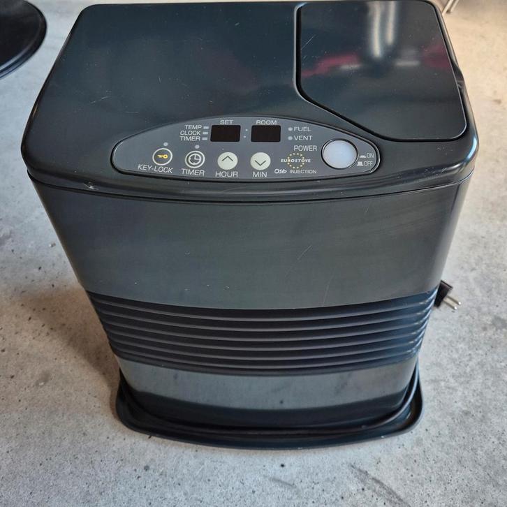 Zibro kachel - Laserkachel, Huis en Inrichting, Kachels, Zo goed als nieuw, Petroleumkachel, Ophalen