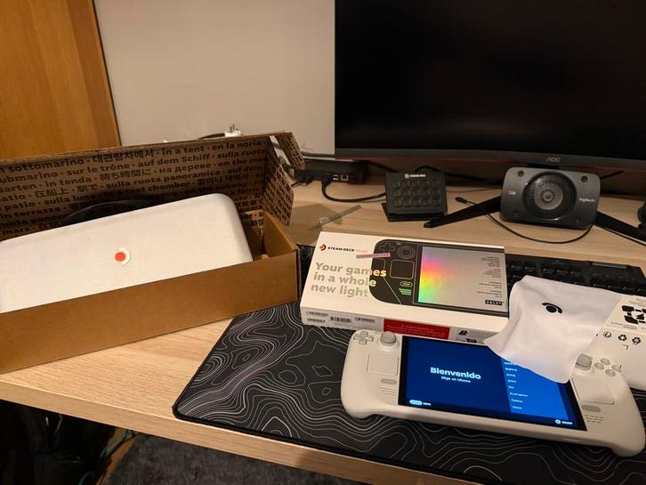 1 TB Steam Deck OLED — Limited Edition, Games en Spelcomputers, Games | Overige, Zo goed als nieuw, Overige genres, Vanaf 12 jaar