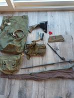 Partij antieke leger spullen bajonet holster muts geweer hoe, Ophalen