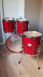 Pearl Custom Z Maple Shell Set in Sequoia Rood, Muziek en Instrumenten, Drumstellen en Slagwerk, Ophalen, Gebruikt, Pearl