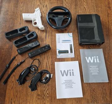 Nintendo Wii Console (black) + accessoires + 15 games, Enlèvement, Comme neuf, Avec 2 manettes, Avec jeux