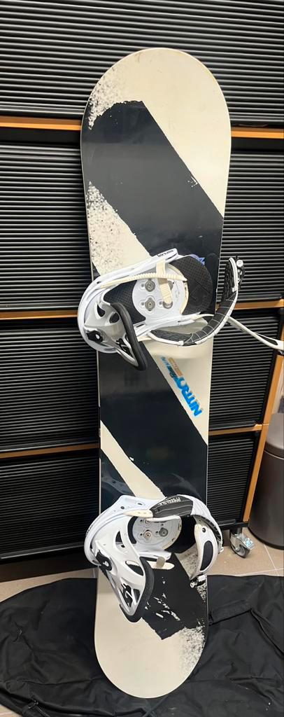 Nitro snowboard met boots 45, Sport en Fitness, Snowboarden, Gebruikt, Board, Ophalen
