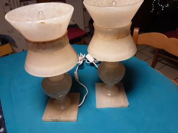 2 lampes albâtre . beschikbaar voor biedingen