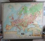 Belle carte scolaire ancienne de l'Europe sur toile - 220x18, Enlèvement, Géographie