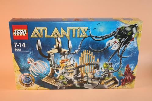 LEGO Atlantis Sealed 8061 Gateway of the Squid, Enfants & Bébés, Jouets | Duplo & Lego, Neuf, Lego, Ensemble complet, Enlèvement