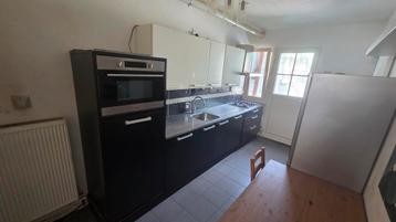 Keuken 373 cm goede staat beschikbaar voor biedingen