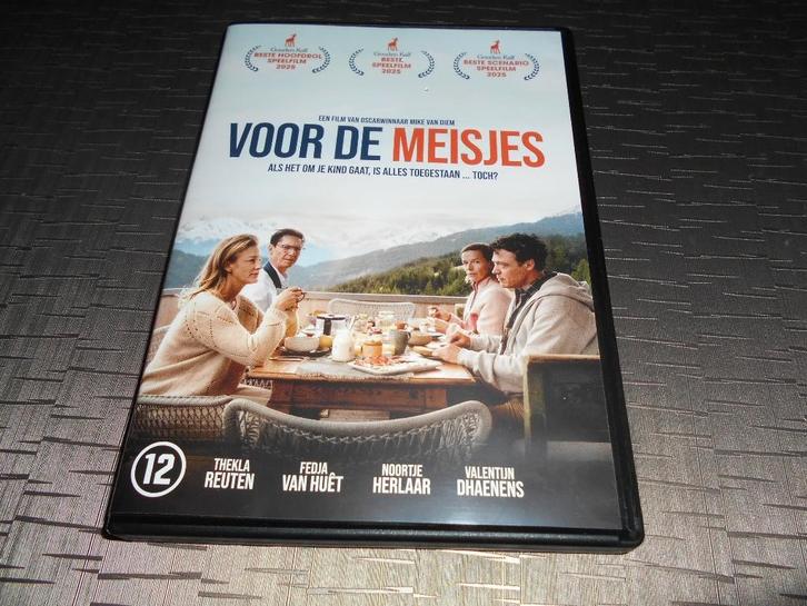 Voor de meisjes - 2025, CD & DVD, DVD | Néerlandophone, Comme neuf, Film, Drame, À partir de 12 ans, Enlèvement ou Envoi