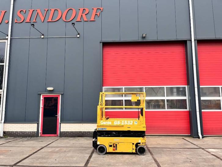 Genie GS 1532 2011 6.6m werkhoogte (bj 2011), Zakelijke goederen, Machines en Bouw | Liften, Steigers en Ladders