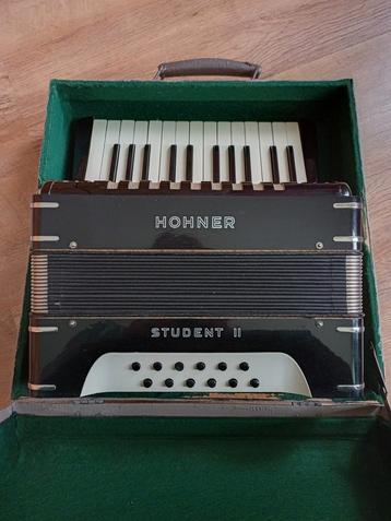 Accordion student 2 HOHNER  beschikbaar voor biedingen