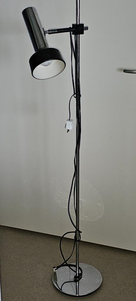 Retro vloerlamp Staff, Huis en Inrichting, Lampen | Tafellampen, Zo goed als nieuw, 75 cm of meer, Metaal, Ophalen