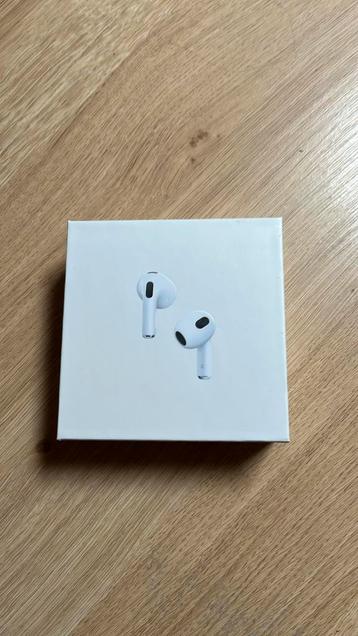 Apple AirPods (3rd generation) ongeopend beschikbaar voor biedingen