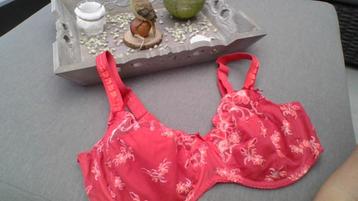 BH.  " Prima Donna  " EUR.95C /FR.110C, Kleding | Dames, Prima Donna, Ophalen of Verzenden, Rood, BH