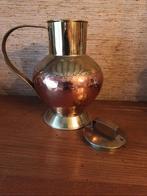 Pichet., Enlèvement, Cuivre