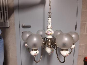 Antieken kroonluchter beschikbaar voor biedingen