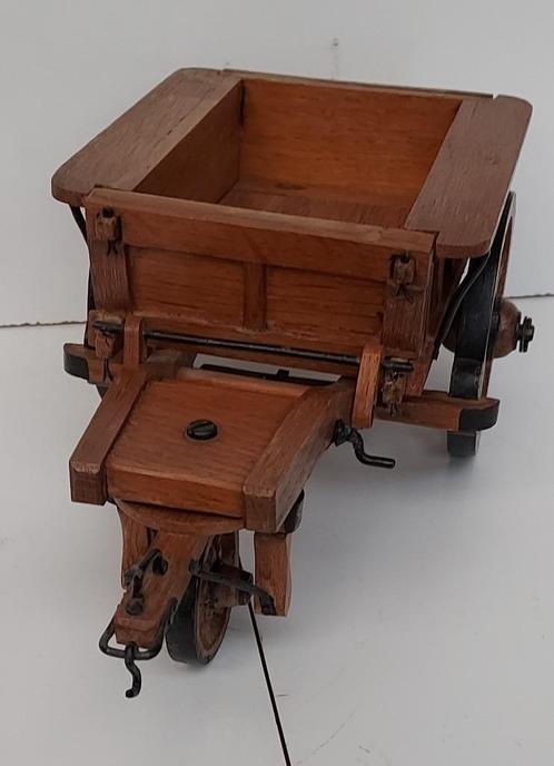 miniatuur eiken houten drie wiel kipkar met werkende handrem, Antiek en Kunst, Antiek | Speelgoed, Ophalen of Verzenden