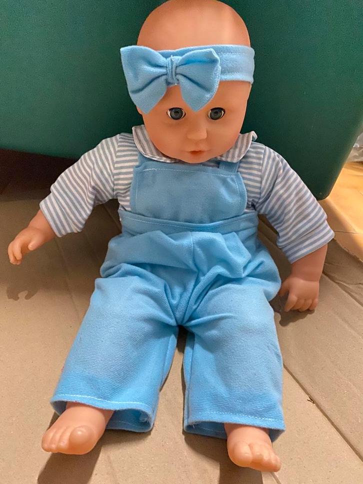Pop om te spelen, Kinderen en Baby's, Speelgoed | Poppen, Zo goed als nieuw, Ophalen