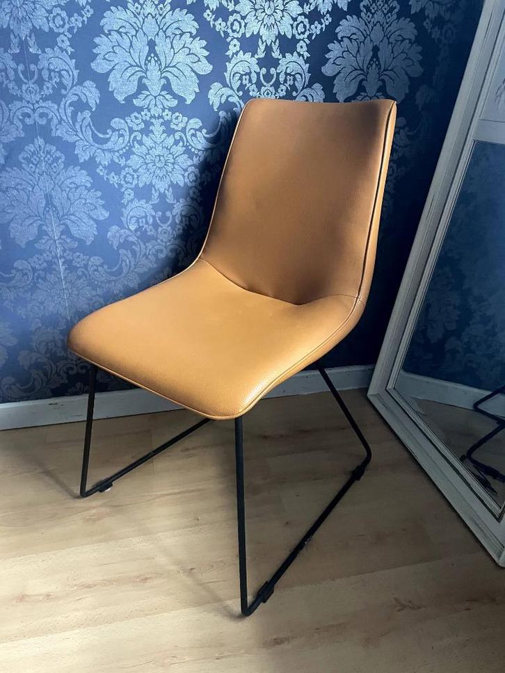 Chaise, Maison & Meubles, Chaises, Comme neuf, Quatre, Métal, Autres couleurs, Enlèvement