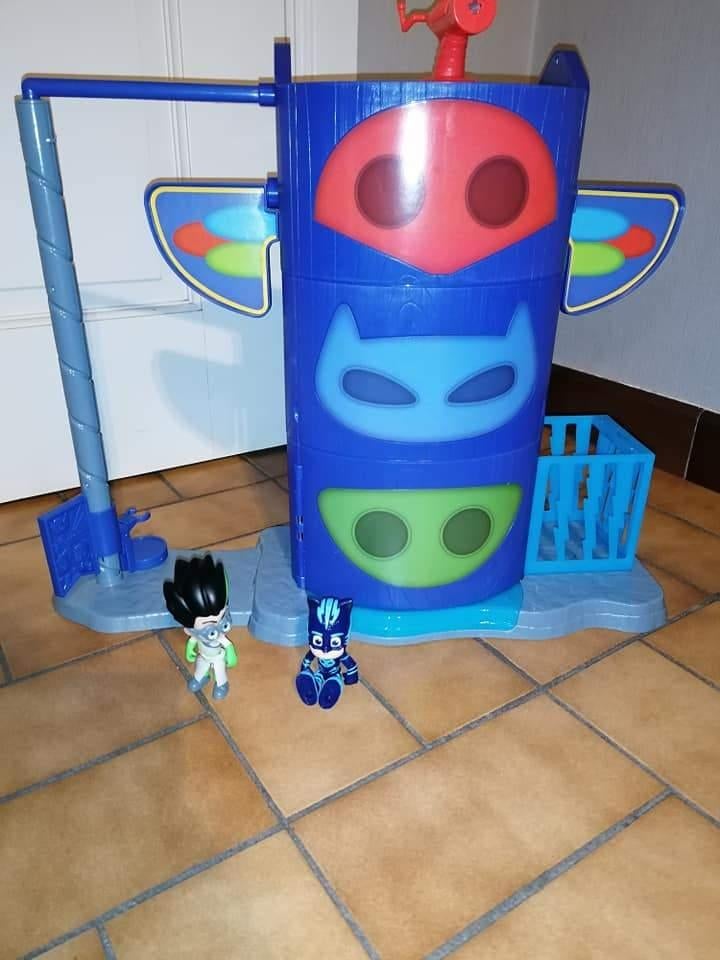 pj mask toren, Ophalen