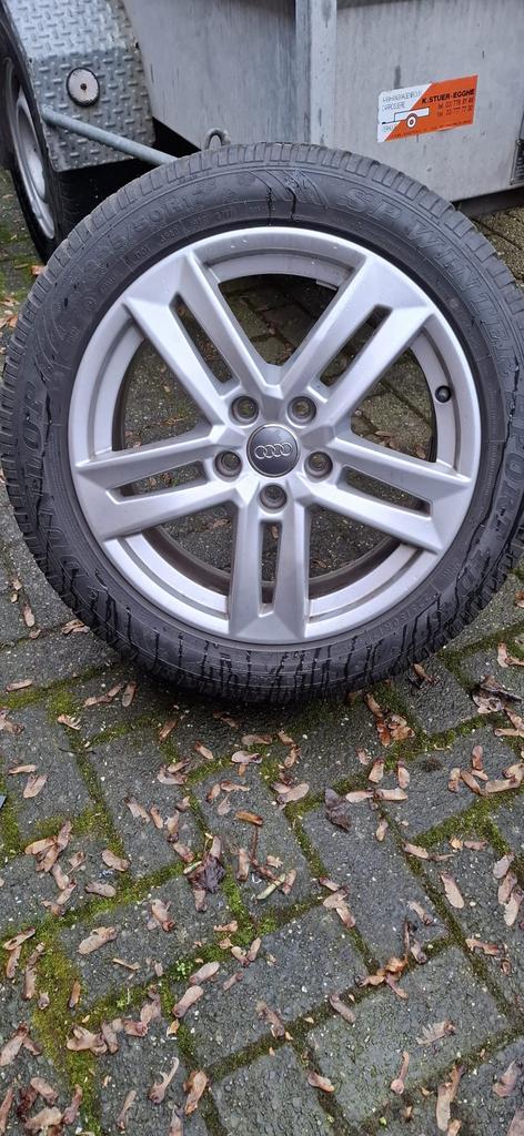 Originele Audi wielen met winterbanden, Auto-onderdelen, Banden en Velgen, Band(en), Winterbanden, 17 inch, 225 mm, Ophalen
