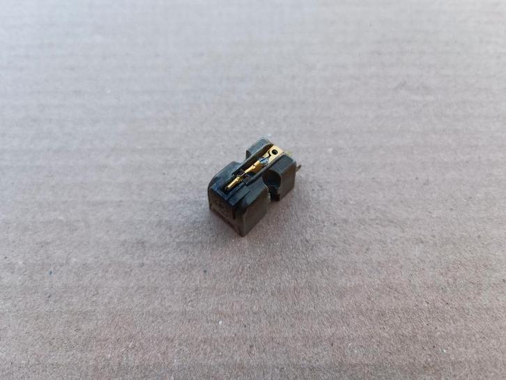 Element / Columbia CD (Div) jukebox, Verzamelen, Automaten | Jukeboxen, Verzenden