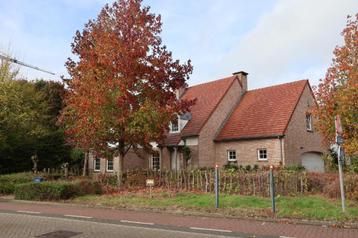 Villa (289m²) in centrum Noorderwijk beschikbaar voor biedingen