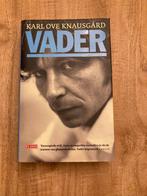 Roman Vader van Karl Ove Knausgard in nieuwstaat, Ophalen of Verzenden, Zo goed als nieuw
