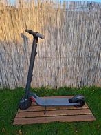 Ninebot ES2 KickScooter E-Step + Oplader, Fietsen en Brommers, Steps, Ophalen, Gebruikt, Elektrische step (E-scooter), Segway ninebot