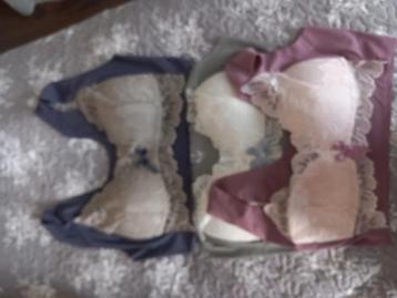 Lot de 7 soutiens gorges modèle brassière sans couture   beschikbaar voor biedingen