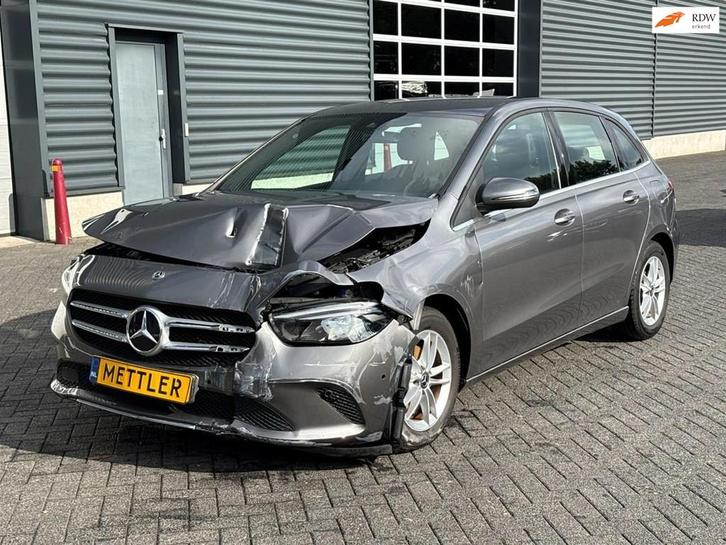 Mercedes-Benz B-klasse 180 Business Solution, Cruise control, Auto diversen, Ongevalwagen, Mercedes-Benz, Automaat, Benzine, Monovolume