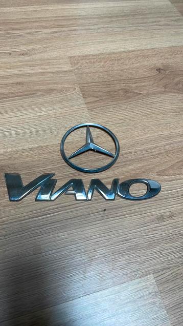 Mercedes Benz Viano emblemen 2x